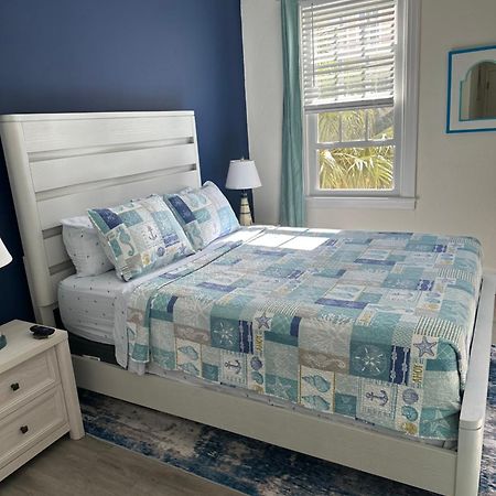 Cozy Studio In The Heart Of The Palm Beach Island - Free Valet Service 외부 사진