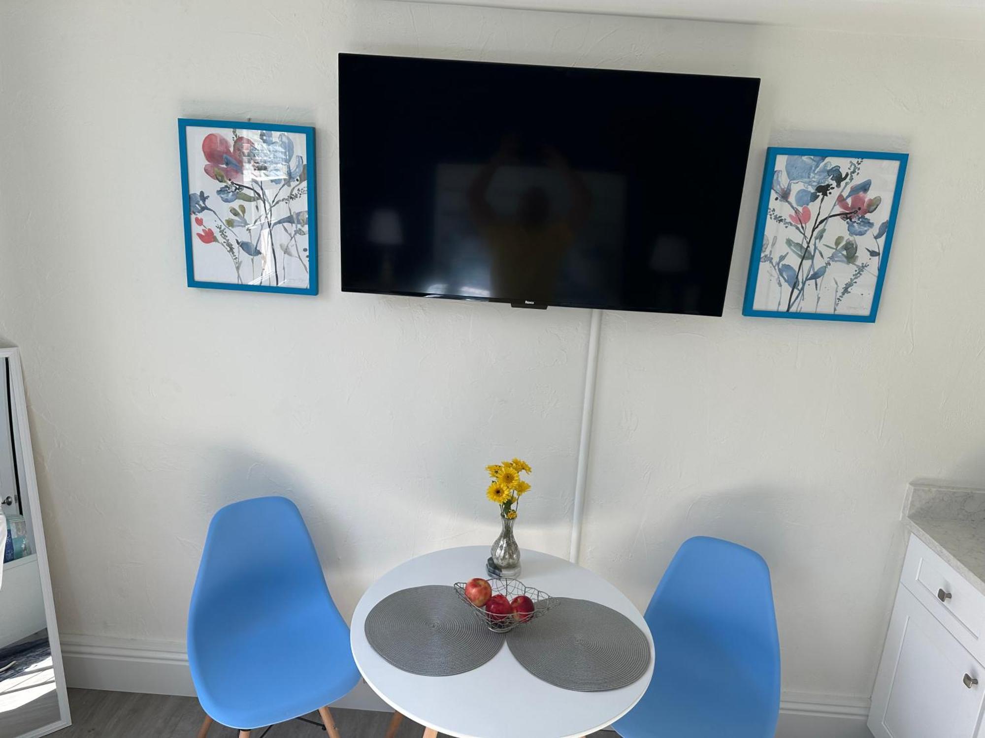 Cozy Studio In The Heart Of The Palm Beach Island - Free Valet Service 외부 사진