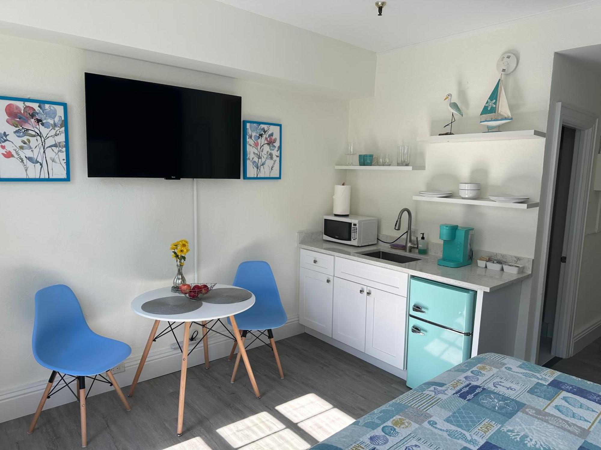Cozy Studio In The Heart Of The Palm Beach Island - Free Valet Service 외부 사진