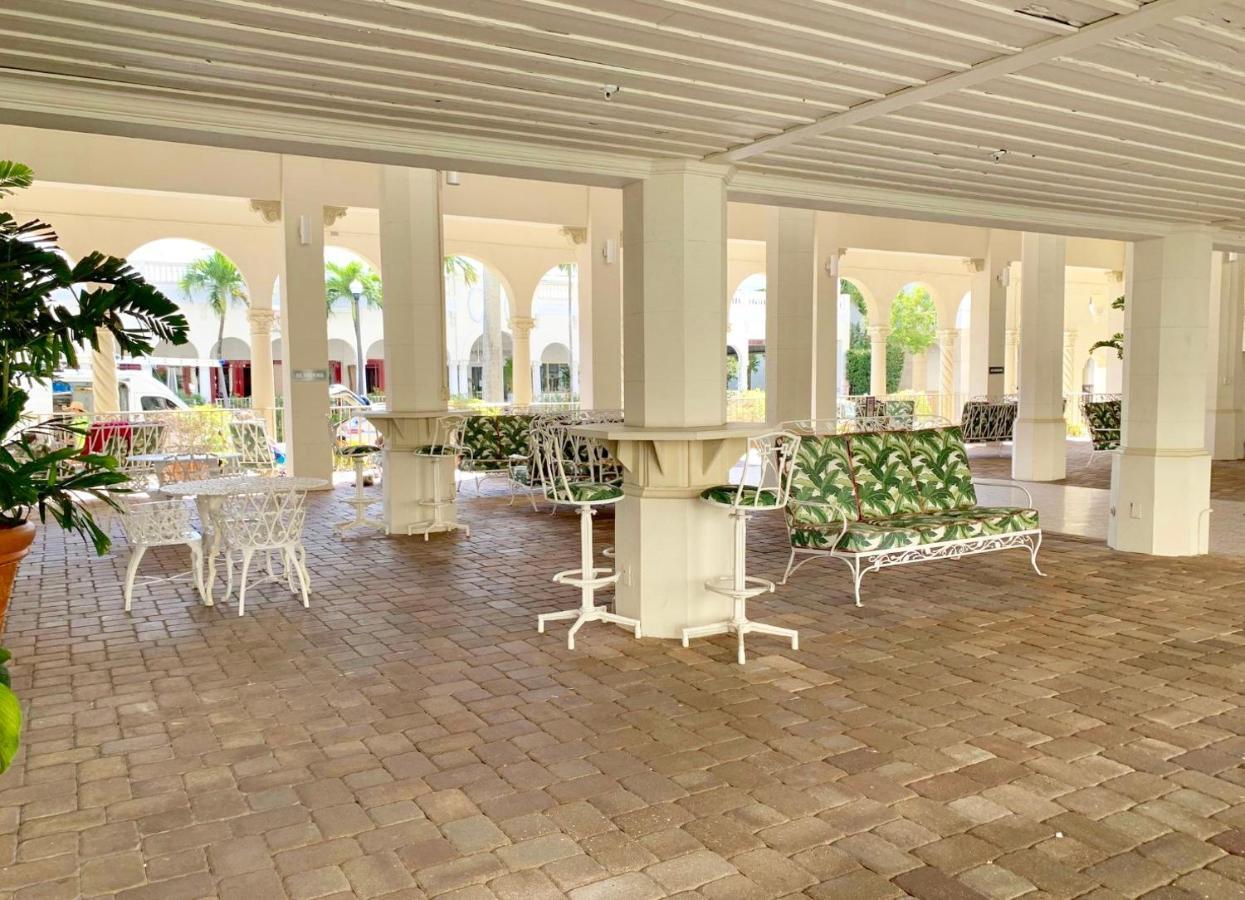 Cozy Studio In The Heart Of The Palm Beach Island - Free Valet Service 외부 사진